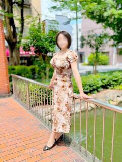 石野ひとみ こあくまな人妻・熟女たち岡山店(KOAKUMAグループ)(岡山/デリヘル)