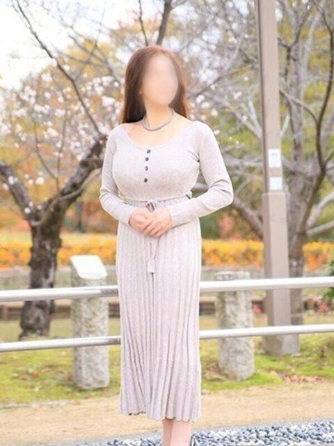 白鳥　真理 こあくまな人妻・熟女たち岡山店（KOAKUMAグループ）（人妻・熟女デリヘル）