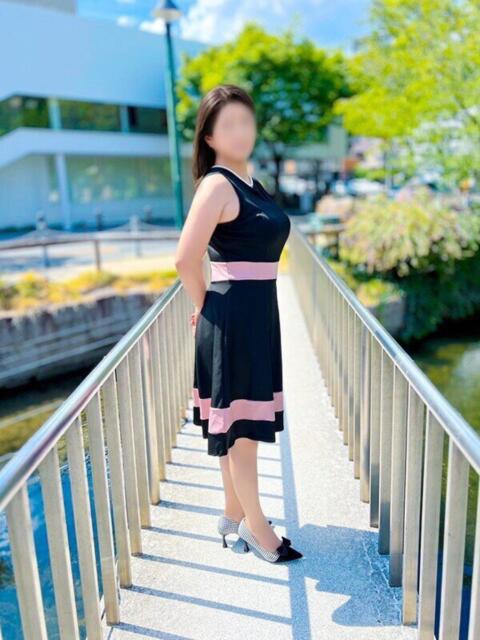 吉野月美 こあくまな人妻・熟女たち岡山店(KOAKUMAグループ)(人妻・熟女デリヘル)