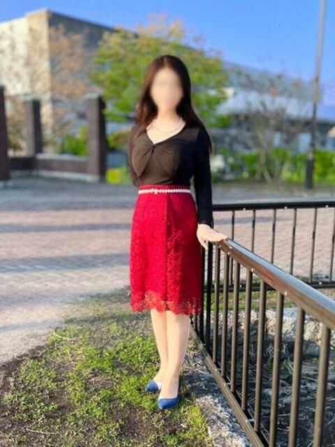 羽川 ゆかり こあくまな人妻・熟女たち岡山店(KOAKUMAグループ)(人妻・熟女デリヘル)
