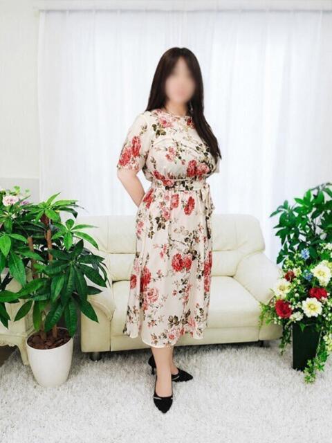 上沢瑠衣 こあくまな人妻・熟女たち岡山店（KOAKUMAグループ）（人妻・熟女デリヘル）
