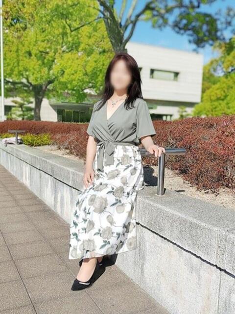平野華 こあくまな人妻・熟女たち岡山店（KOAKUMAグループ）（人妻・熟女デリヘル）