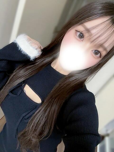 ここな クラブ バレンタイン大阪（素人美女専門デリヘル）