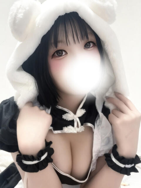 ☆ろあ☆I-cup ◆プラウディア◆AAA級素人娘在籍店（デリヘル）