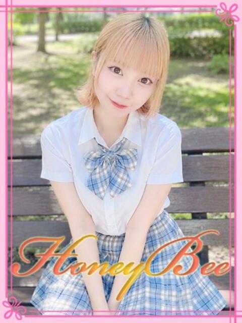 ろん（ロリドM18才×潮吹き！ HONEY BEE 大宮（デリヘル）