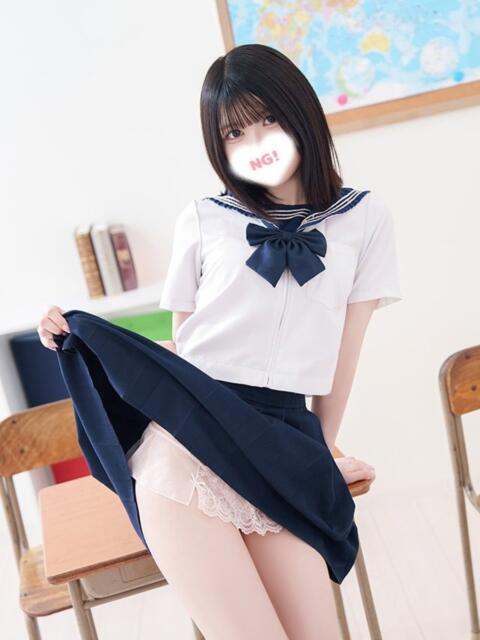 白鳥 ひめの 夜這い＆イメクラ妄想する女学生たち谷九校（ホテヘル）