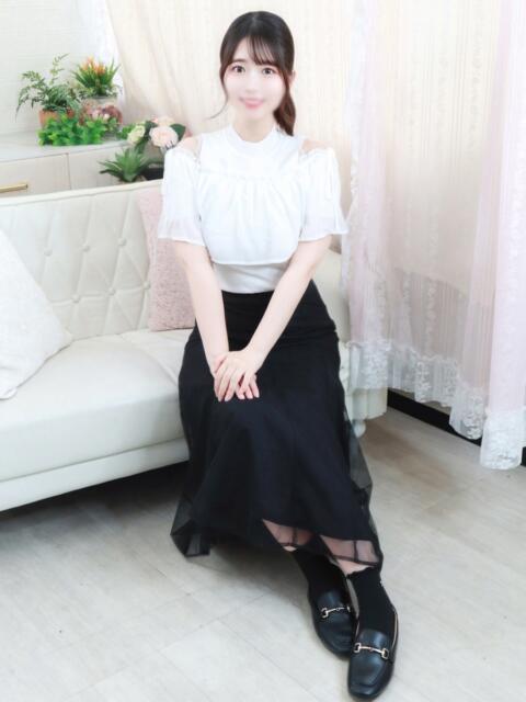 せりな 高級オナクラ ひよこクラブ(オナクラ・手コキ)