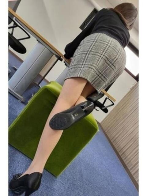 まなみ 逢って30秒で即尺(人妻・熟女待ち合わせデリヘル)