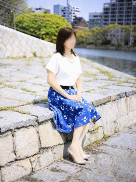 仲村 すず こあくまな熟女たち 広島店(KOAKUMAグループ)(人妻・熟女デリヘル)