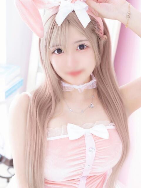 あいな E+アイドルスクール新宿・歌舞伎町店（デリヘル）