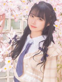 ひびき E+アイドルスクール新宿・歌舞伎町店（新宿・歌舞伎町/デリヘル）