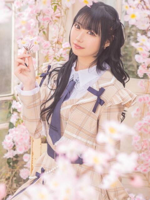 ひびき E+アイドルスクール新宿・歌舞伎町店(デリヘル)