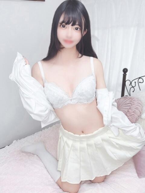 かこ E+アイドルスクール新宿・歌舞伎町店(デリヘル)