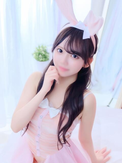 あると E+アイドルスクール新宿・歌舞伎町店(デリヘル)