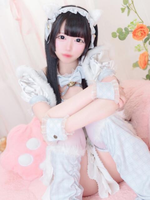 めろち E+アイドルスクール新宿・歌舞伎町店（デリヘル）