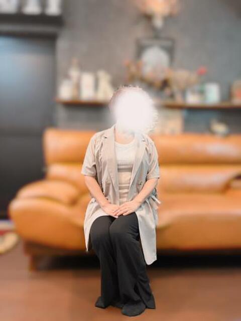 新人◆涼風 人妻宅急便（人妻系デリヘル）