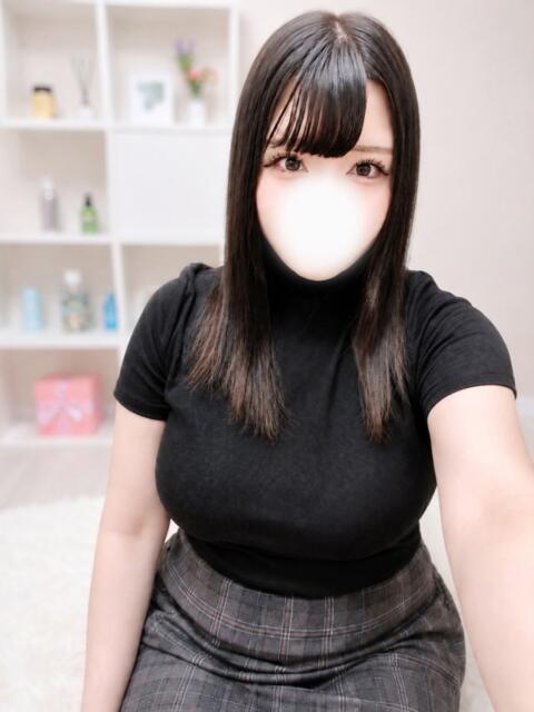 さや爆乳Iカップ敏感JD ぽちゃぱい（ぽっちゃりデリヘル）