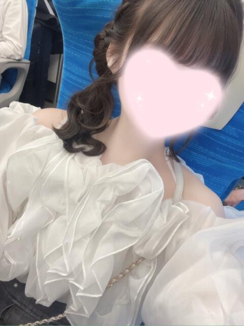 ひかる 池袋S級素人派遣型東京美少女物語(派遣型リフレ)