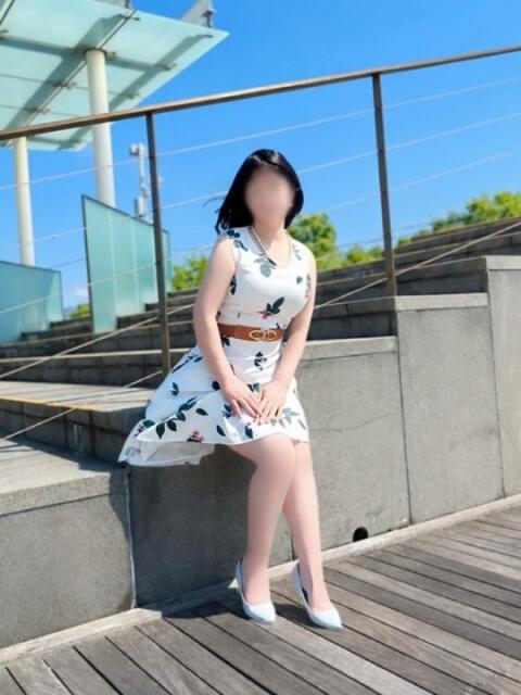綾野 りこ こあくまな熟女たち 高松店(KOAKUMAグループ)(人妻・熟女デリヘル)
