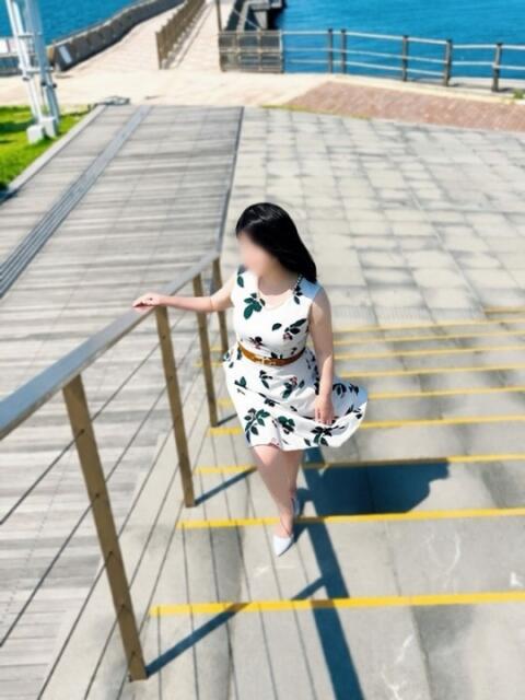 綾野 りこ こあくまな熟女たち 高松店(KOAKUMAグループ)(人妻・熟女デリヘル)