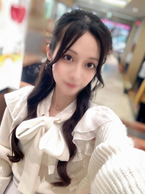 W白石かのん ウルトラハピネス（デリヘル）