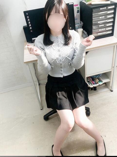 ひな リニューアル(派遣型手コキ・オナクラ)