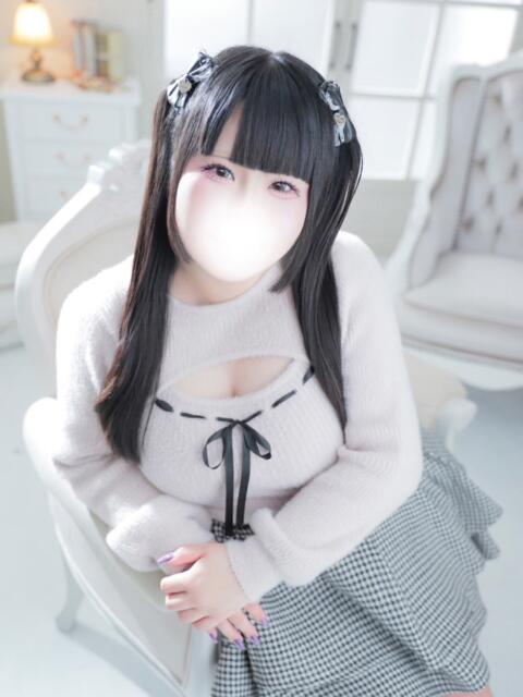 もも ぽっちゃり巨乳素人専門店ぷにめろ池袋店(ぽっちゃり系デリヘル)