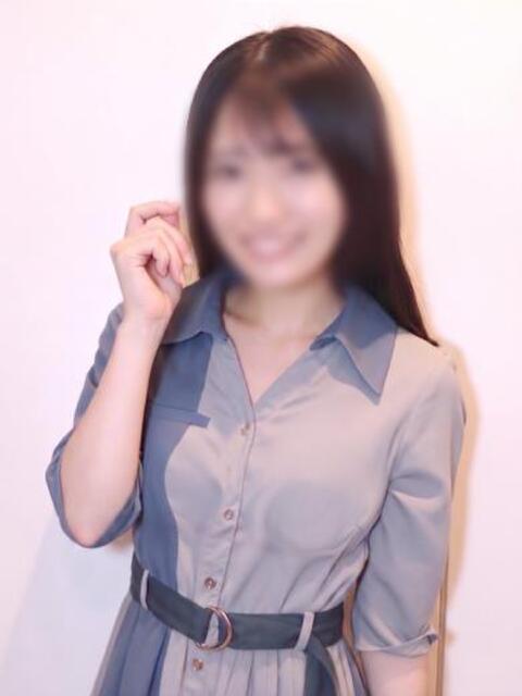 はな♡完全未経験のデビュー！ 人妻、密感女子専門店　五反田エース（人妻デリヘル）
