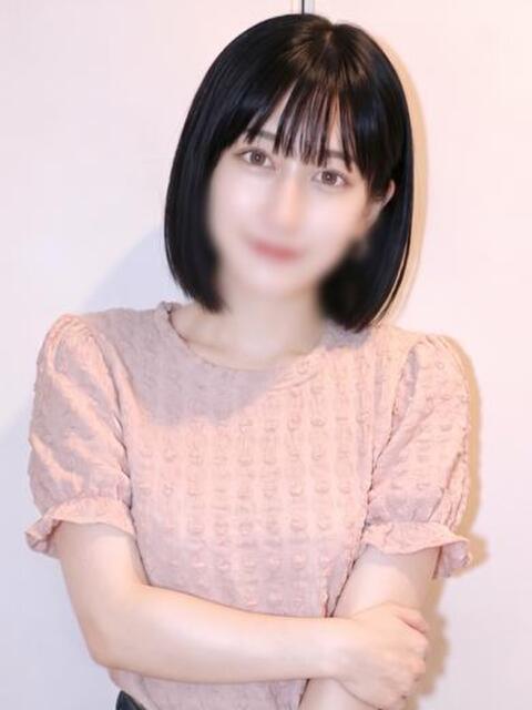 るん♡Eカップ美乳のボブヘア美女 人妻、密感女子専門店　五反田エース（人妻デリヘル）