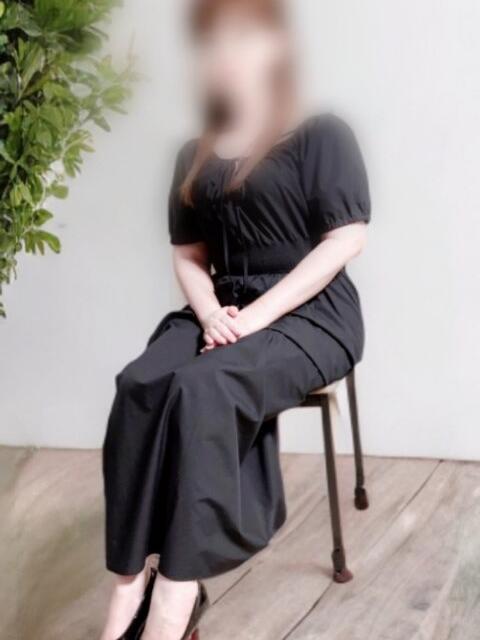 大田 ゆかり ベストマダム(人妻・熟女デリヘル)