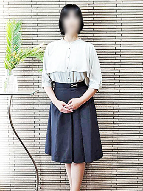 みち 熟女家 十三店（待ち合わせ型デリヘル）