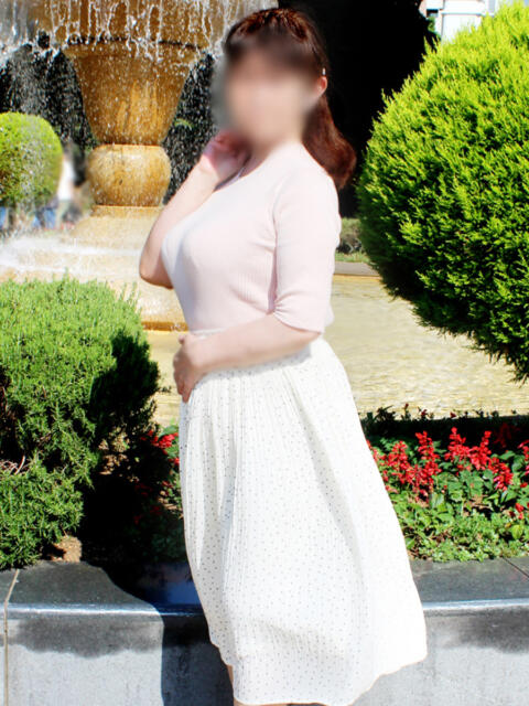 ひろこ 完熟ばなな 横浜(人妻熟女デリヘル)