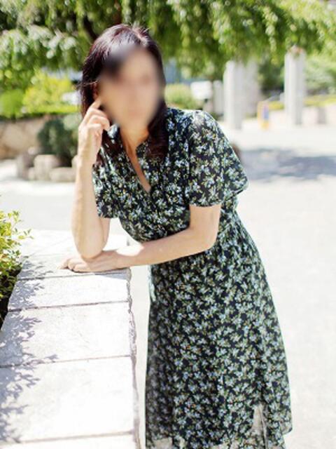 まり 完熟ばなな 横浜（人妻熟女デリヘル）