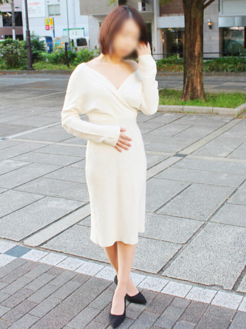 りこ 完熟ばなな 横浜(人妻熟女デリヘル)