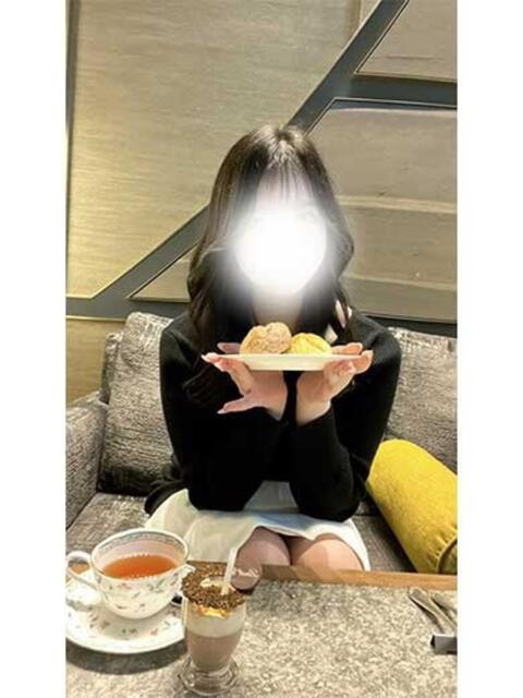 ゆり 舐めフェチの会（クンニ専門オナクラ）