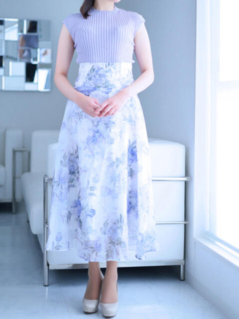 新人・花純(かすみ) グランドオペラ福岡（高級デリヘル）