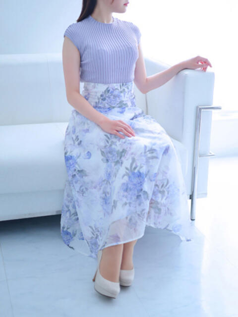 新人・花純(かすみ) グランドオペラ福岡（高級デリヘル）