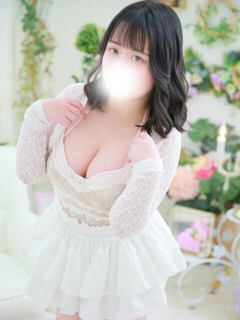 まこ 池袋ぱんぷきん(シンデレラグループ)(ぽっちゃりホテヘル&デリヘル)