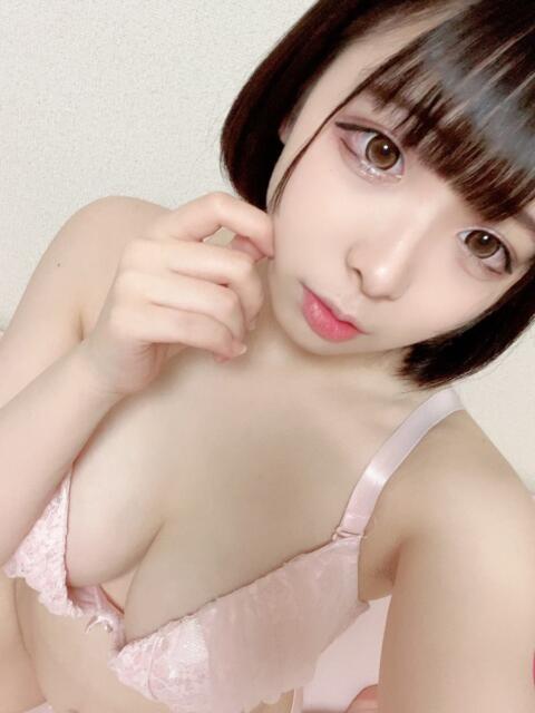 もね とある風俗店♡やりすぎさーくる新宿大久保店♡で色んな無料オプションしてみました（デリヘル）