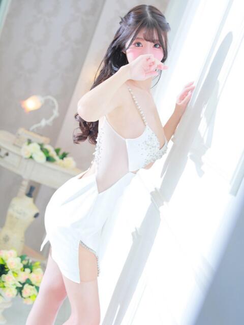 王華/おうか クラブ バレンタイン大阪（素人美女専門デリヘル）