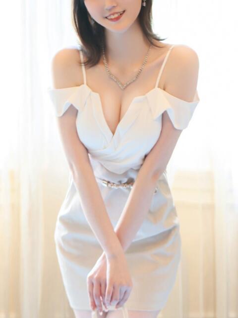 水沢 友香 マダム麗奈大阪（会員制VIP専用デリヘル）