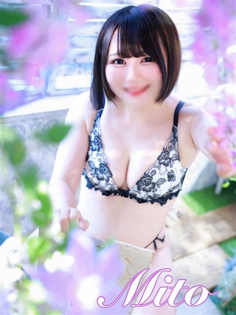 みと 西船人妻花壇(人妻デリヘル)