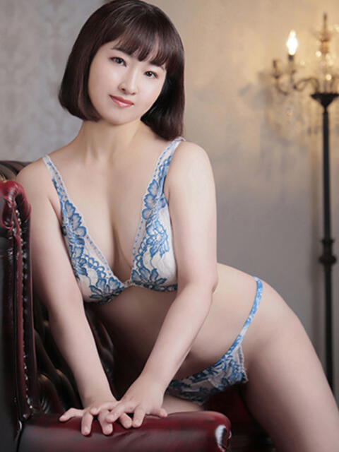 あやね 淫乱痴女エステ新宿店（出張アロマエステ）