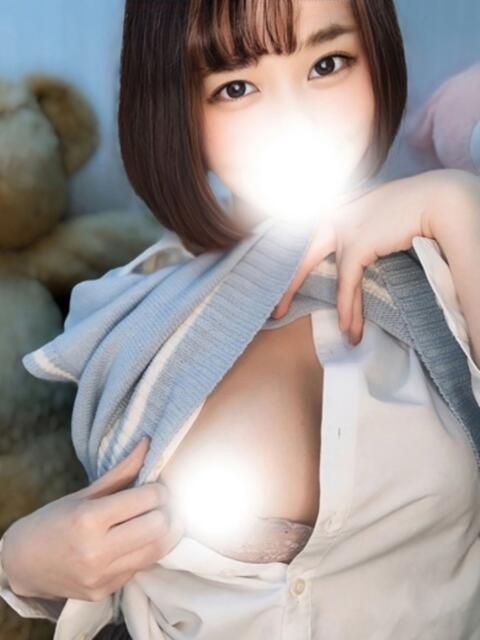 すずな◆変態気質高めの敏感女 即イキ淫乱倶楽部 船橋店（デリヘル）