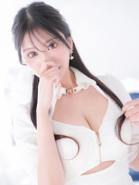 ともか クラブ バレンタイン大阪（素人美女専門デリヘル）