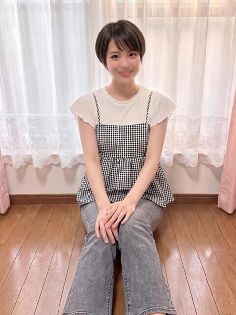 はなみ☆色白お嬢様♡ ハイクラスド素人倶楽部(デリヘル)
