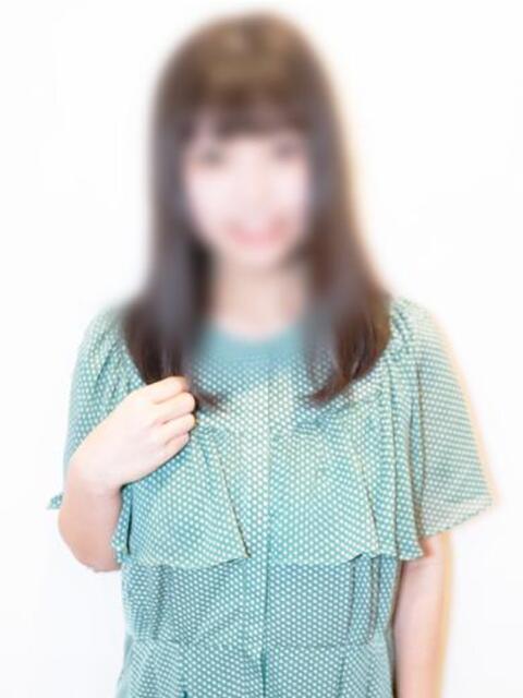 らん　低身長ロリ巨乳♡ 人妻、密感女子専門店　五反田エース（人妻デリヘル）