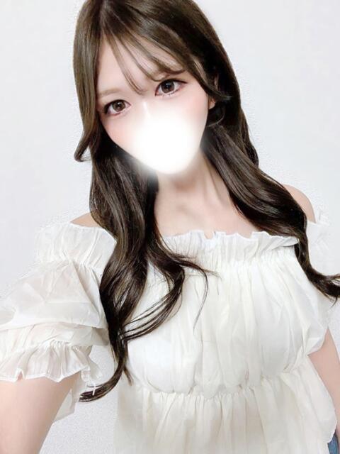 みなつ クラブ バレンタイン大阪(素人美女専門デリヘル)