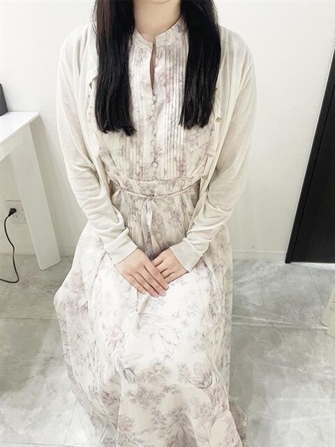 白咲 えりな 人妻セレブ宮殿（人妻デリヘル）