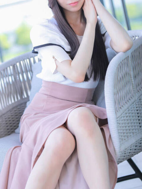 玲奈(れいな) グランドオペラ横浜（高級デリヘル）